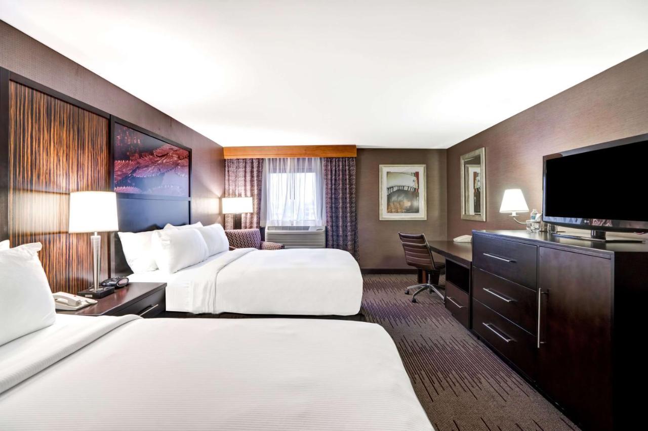 Doubletree By Hilton Downtown - District Hotel 4*