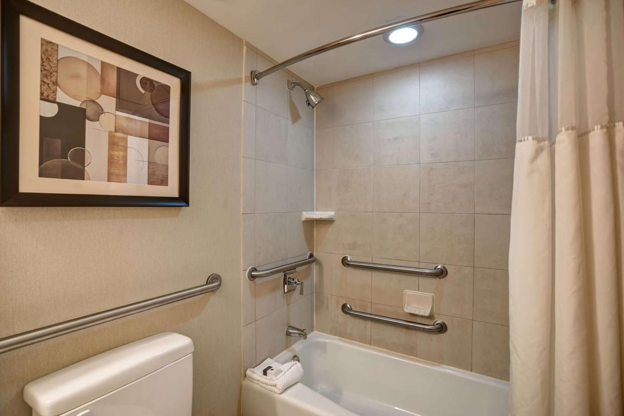 Hotel Doubletree By Hilton Downtown - District Wilmington