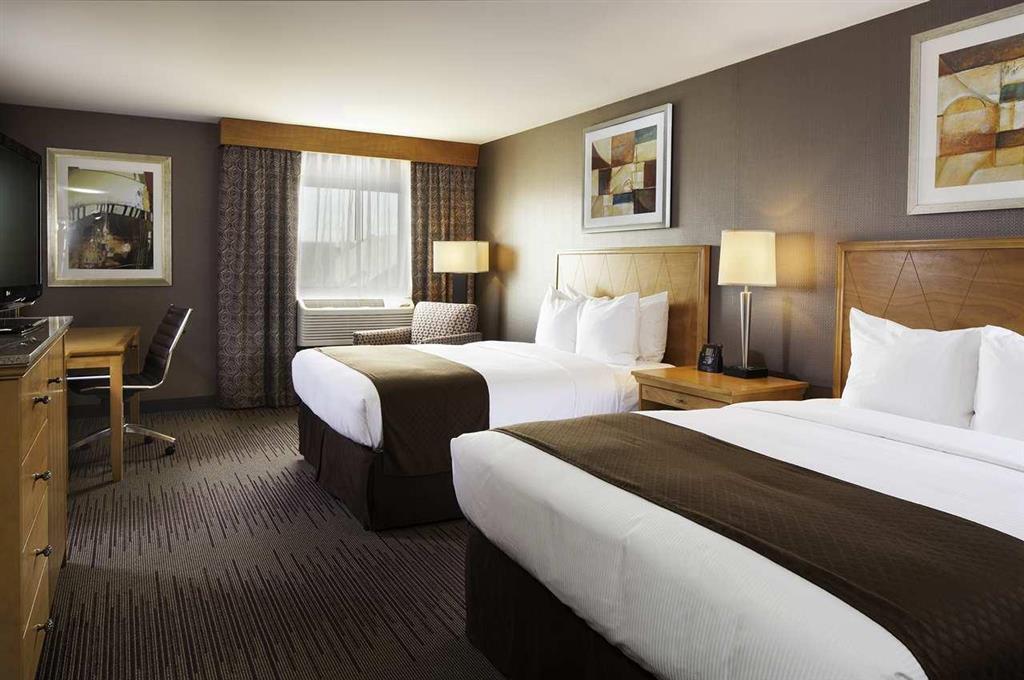 Doubletree By Hilton Downtown - District