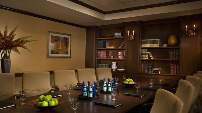 Hotel Doubletree By Hilton Downtown - District 4*