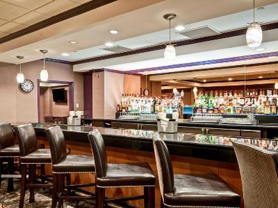 Doubletree By Hilton Downtown - Legal District Hotel